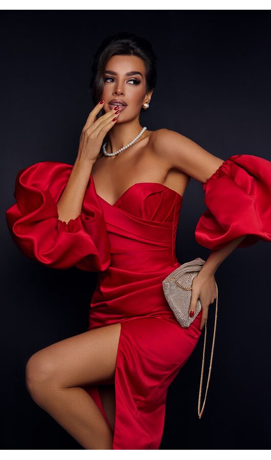 Платье-футляр со съемными рукавами красный , Размер: 40 XS